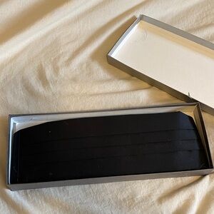 Black Pleated Cummerbund Tuxedo